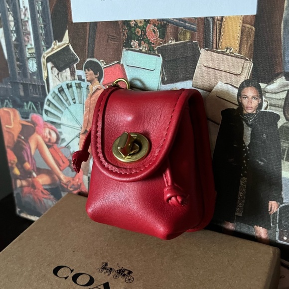 COACH VINTAGE RED LEATHER TURNLOCK DAYPACK MINI BAG CHARM KEY RING - Picture 6 of 10